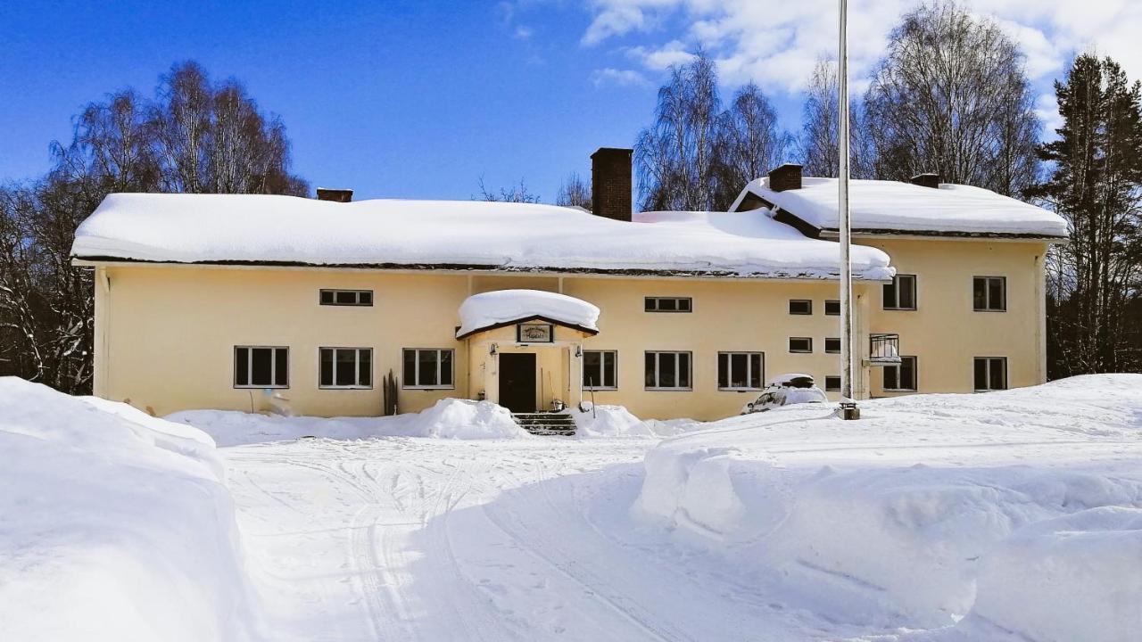 Vanhan Koulun Majatalo-Old School Guest House Kolinkylä Exteriér fotografie
